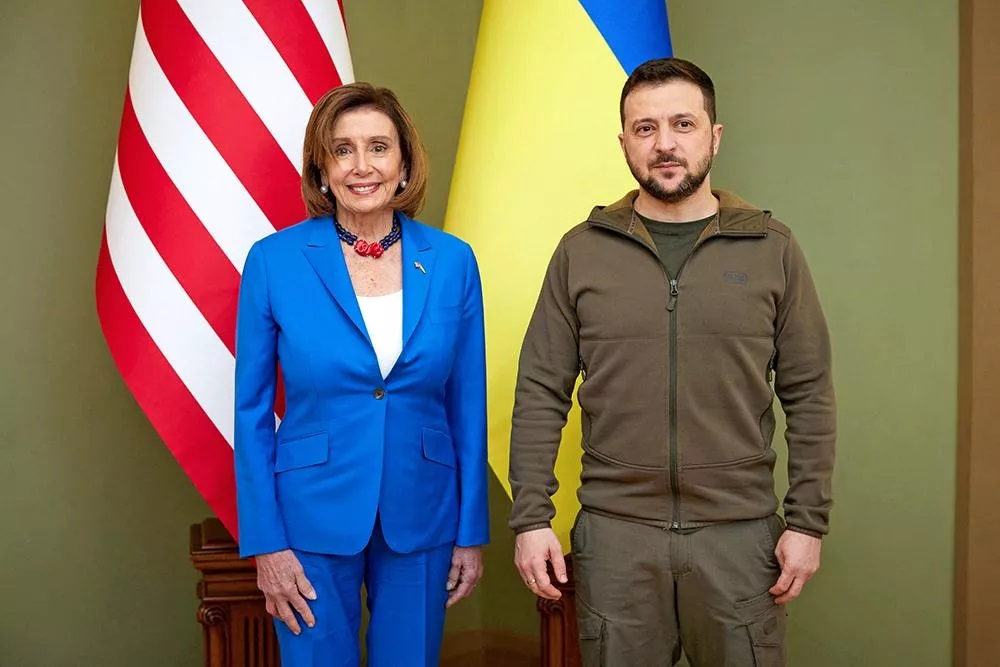 scho-nosit-lyudina-roku-stil-prezidenta-ukrayini-7.jpg (125 KB)