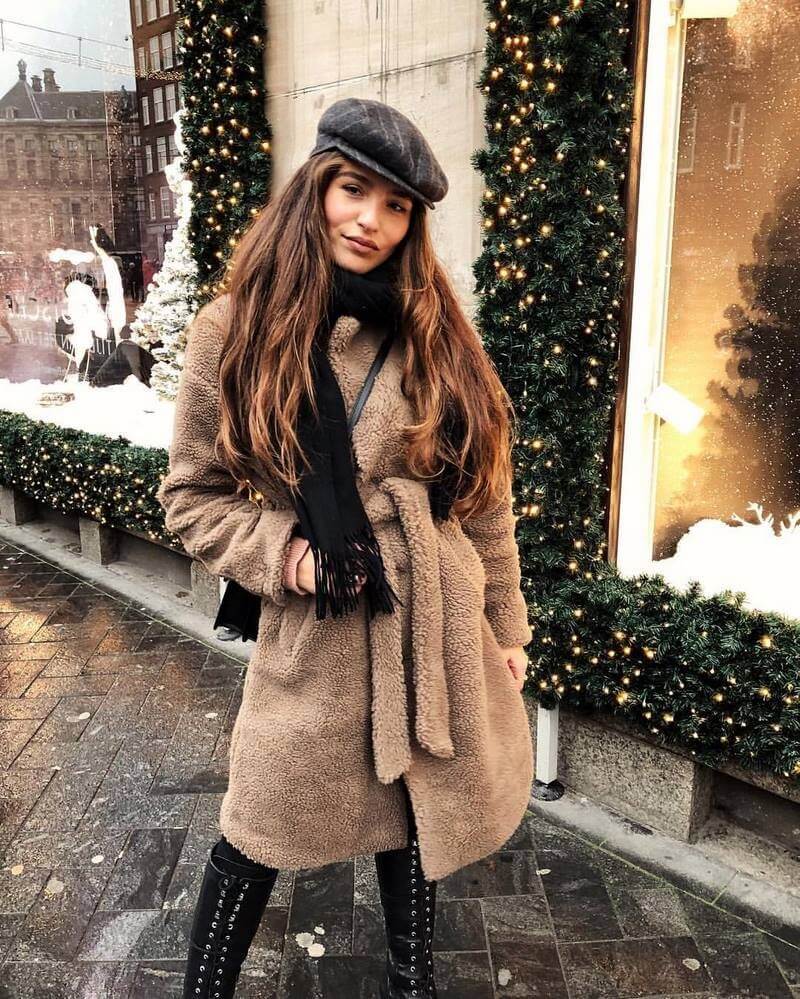 yak-vibrati-stilne-palto-ciyeyi-zimi-1.jpg (178 KB)