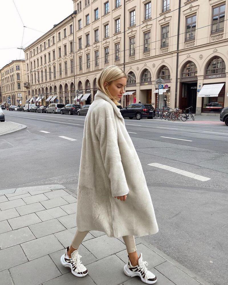 yak-vibrati-stilne-palto-ciyeyi-zimi-2.jpg (150 KB)